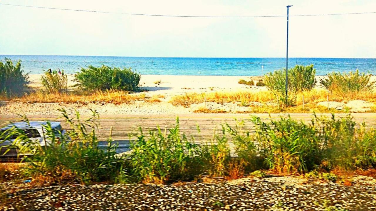 Marotta, 300 Mt Dal Mare, 3 Camere, 10 Letti Dış mekan fotoğraf